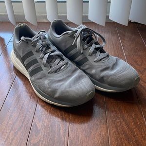 Adidas cloudfoam Flow